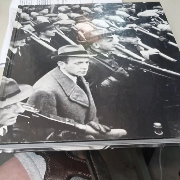 Classic Black and White Time Life Hardcover Photography Book - Picture 1 of 4